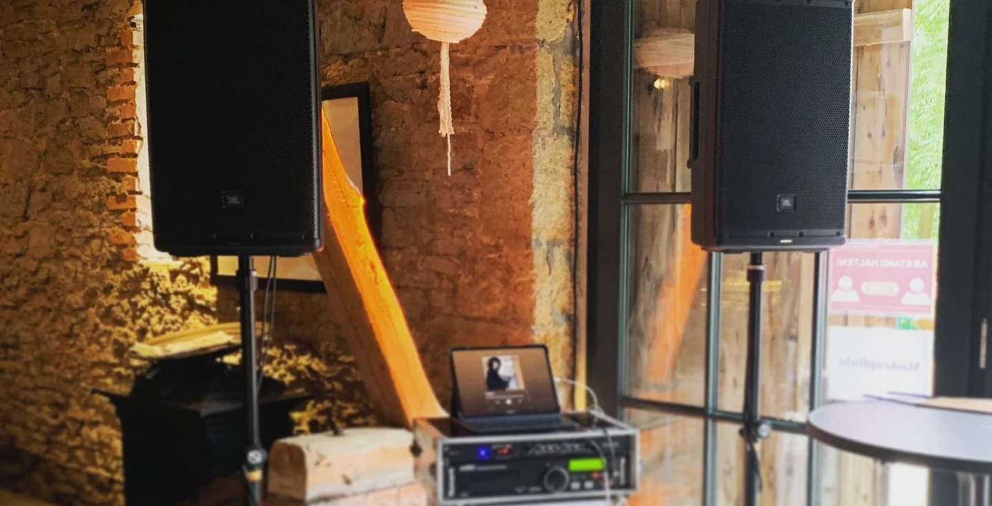 kleine Tonanlage für eine Hochzeit ohne DJ